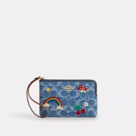 Handgelenktasche mit Reissverschluss an der Ecke aus charakteristischem Denim