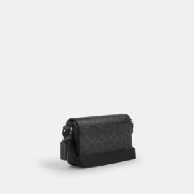 Jack Small Flap Umhängetasche aus Signature Canvas
