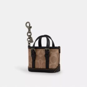 Mini-Warner-Tote-Bags-Anhänger aus Signature Canvas