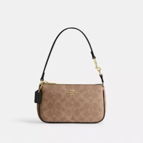 Nolita 19 aus Signature Canvas
