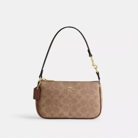 Nolita 19 aus Signature Canvas