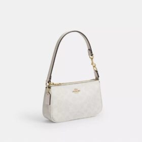 Nolita 19 aus Signature Canvas