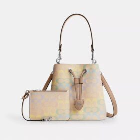 Rowan-Beuteltasche aus «Rainbow Signature Canvas»