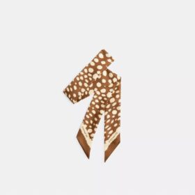 Seidenschal mit Wild-Spots-Print